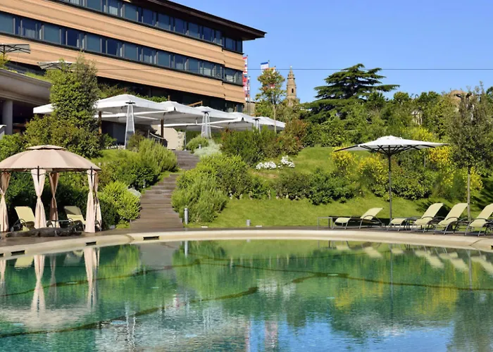 A.Roma Lifestyle Hotel