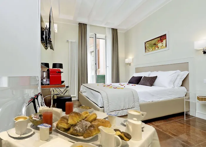 Piazza Venezia Grand Suite