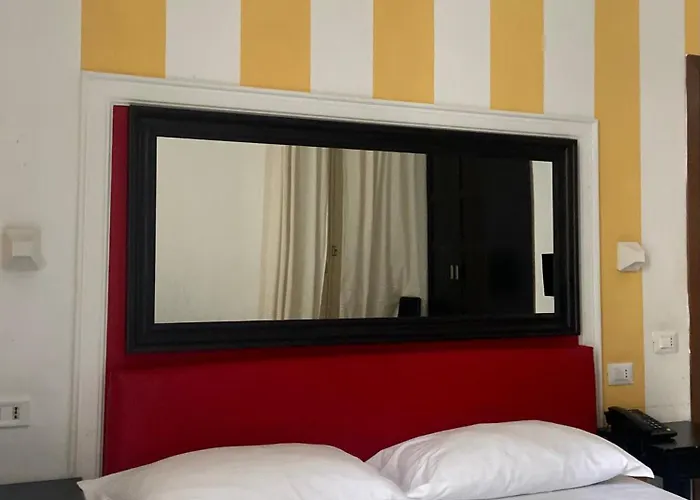 Hotel Center 2